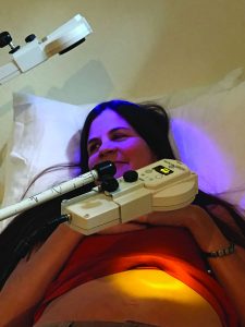 Happy patient receivig dynamic light treatment